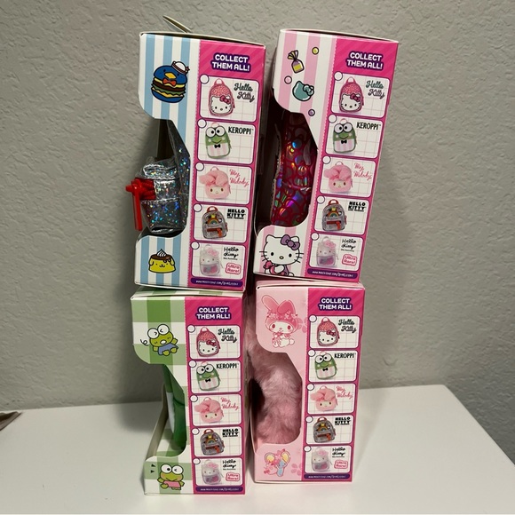 Real Littles Sanrio Hello Kitty Set 4 Mini Backpack KEROPPI My Melody 2024 NEW - Picture 3 of 3